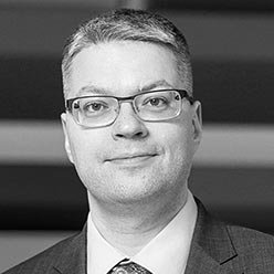 Олег Шибанов