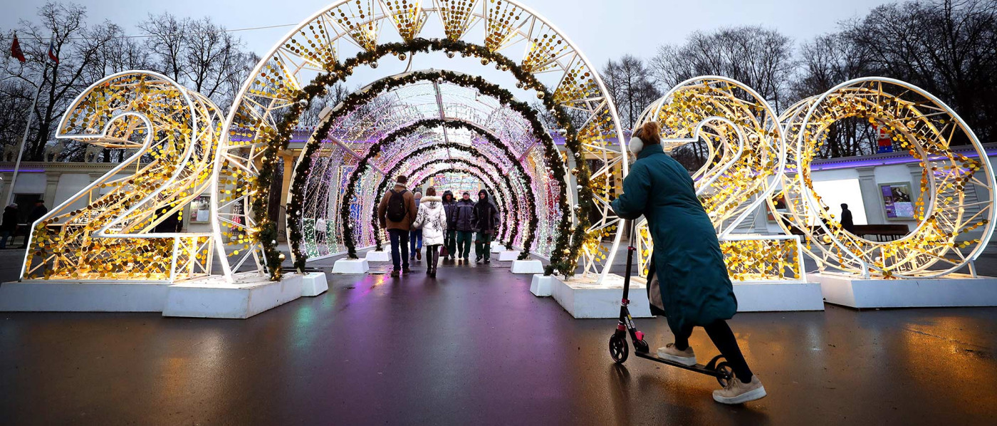 Российские потребители уверены в себе больше, чем в стране