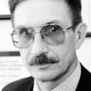 Александр Булатов