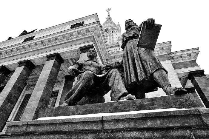 Наука в вузах России: история изгнания и возвращения